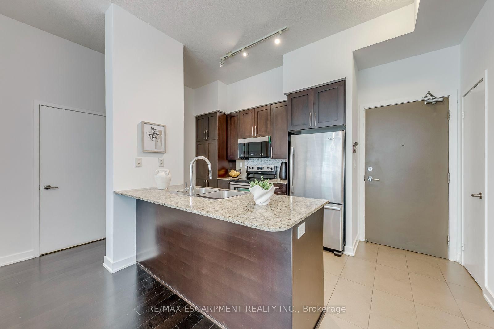 4065 Brickstone Mews • #206 • Mississauga, ON photo 12