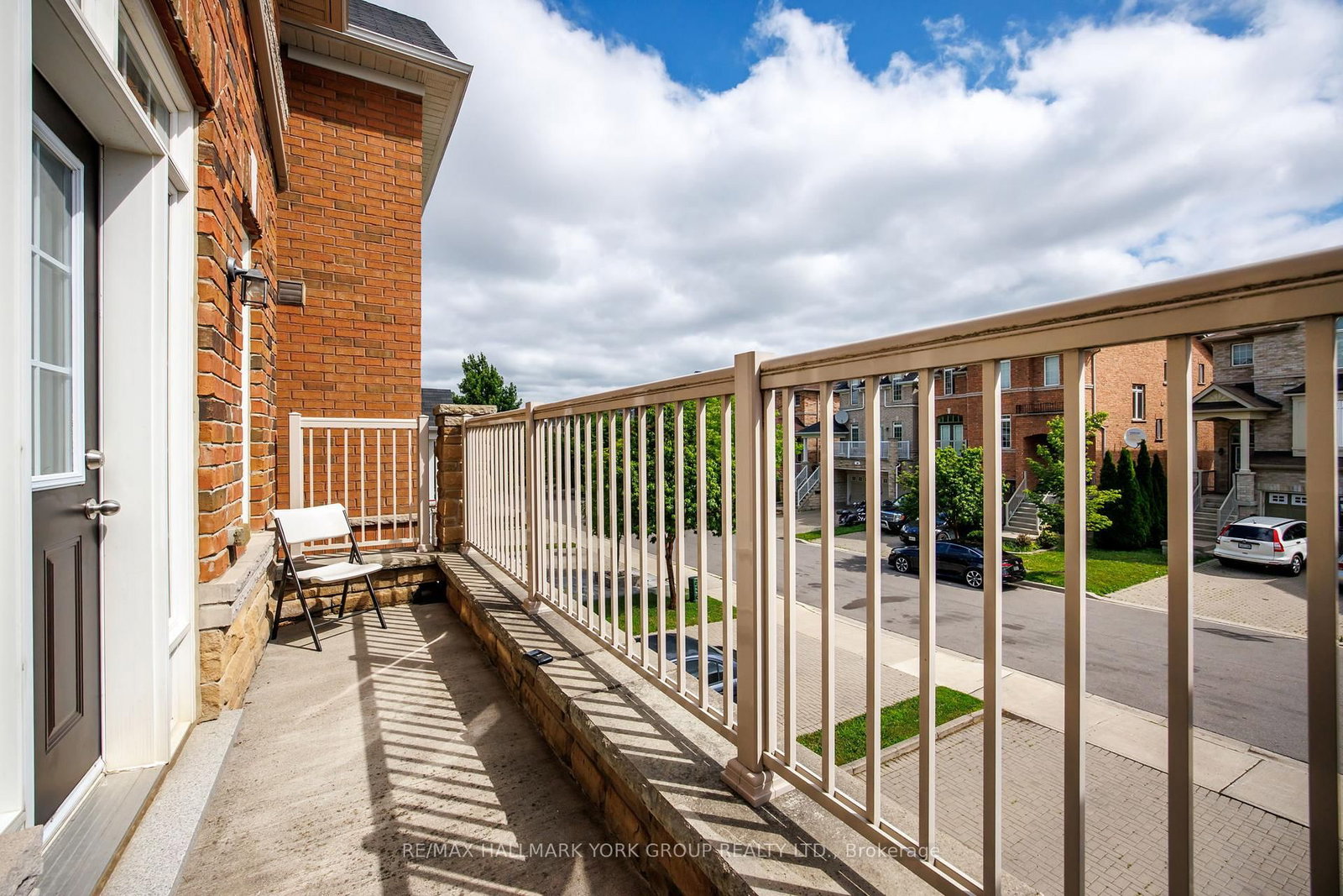 162 Bob Yuill Drive • Toronto, ON photo 4