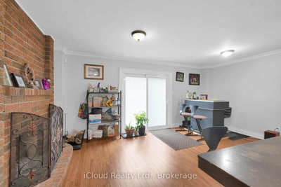 83 Fairglen Brampton,ON L6X 1K7 — Photo 11