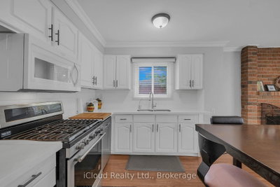 83 Fairglen Brampton,ON L6X 1K7 — Photo 16
