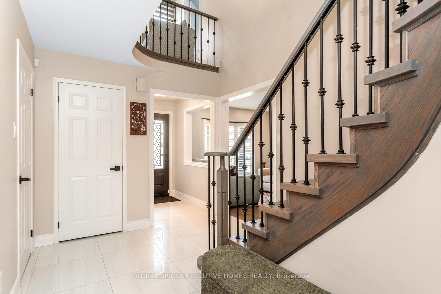 Upper - 5952 Grossbeak Drive, Mississauga 5