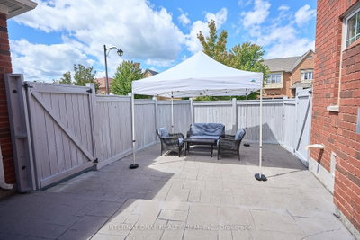 212 Pringle Avenue • Milton, ON photo 7