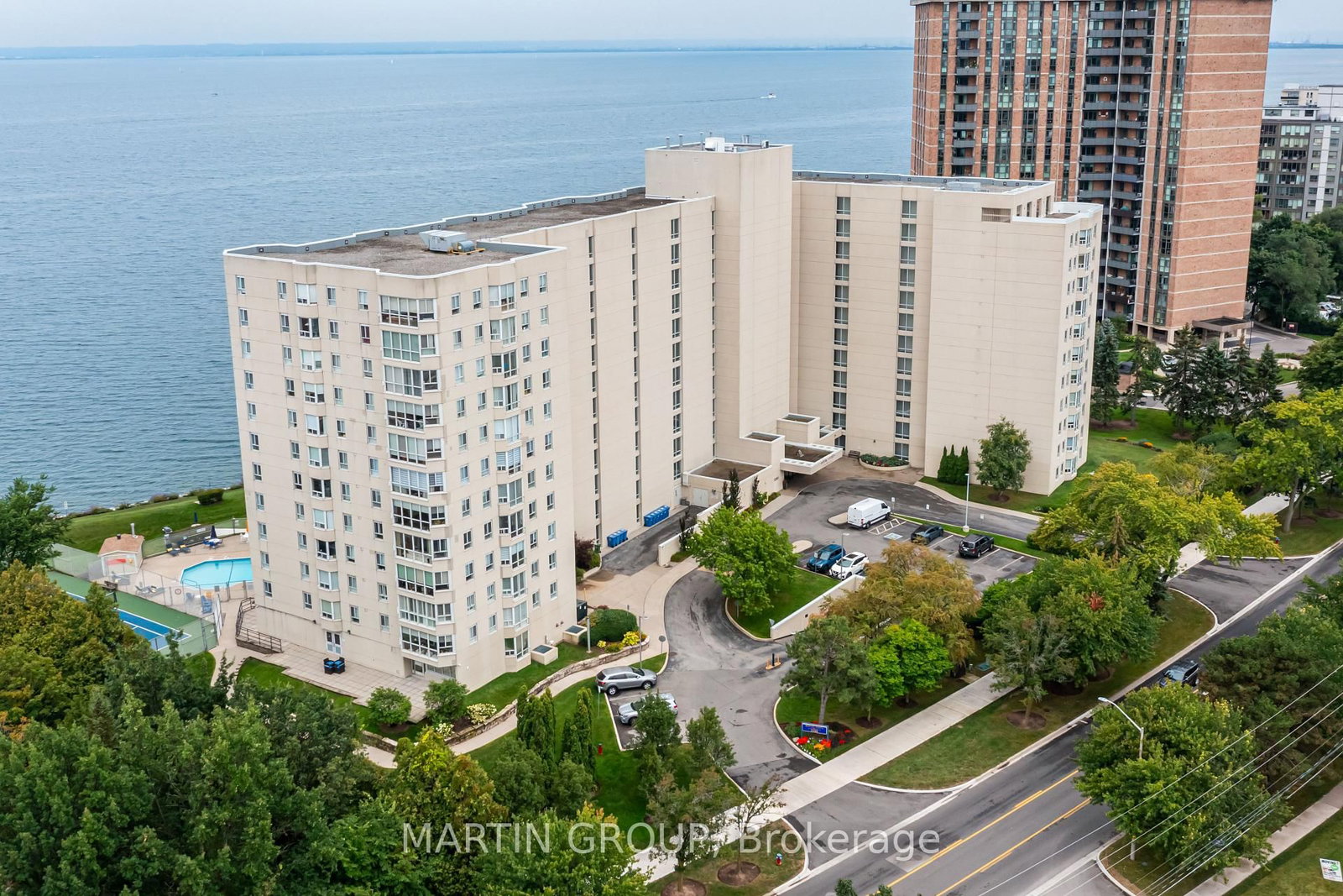 5280 Lakeshore Road • #1102 • Burlington, ON photo 6