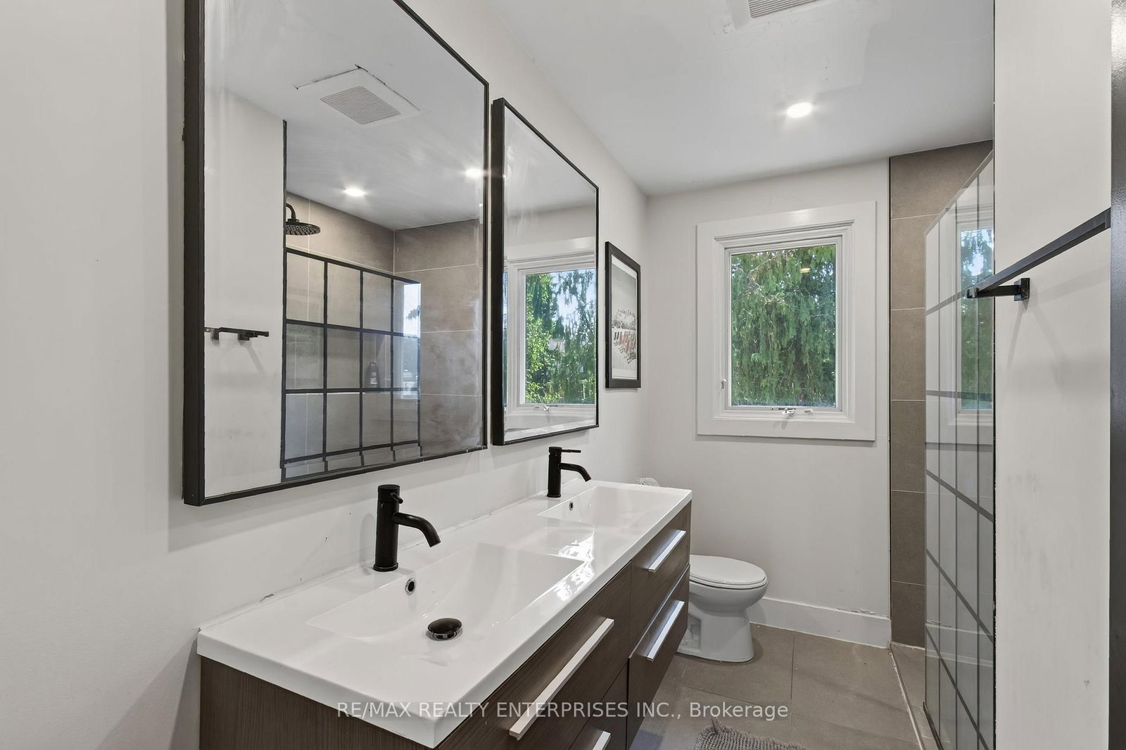 551 Cochise Crescent • Mississauga, ON photo 27