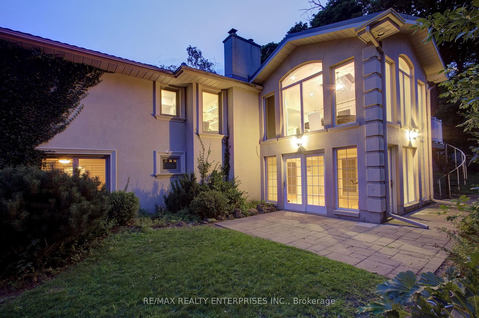 551 Cochise Crescent • Mississauga, ON photo 37
