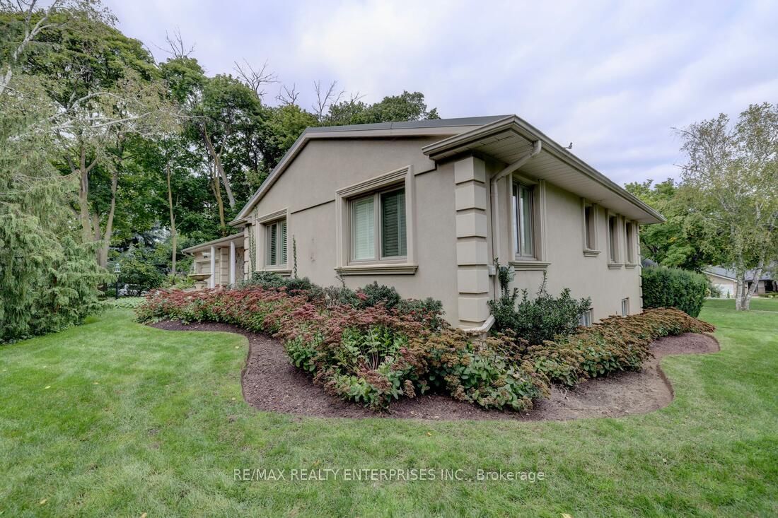 551 Cochise Crescent • Mississauga, ON photo 42