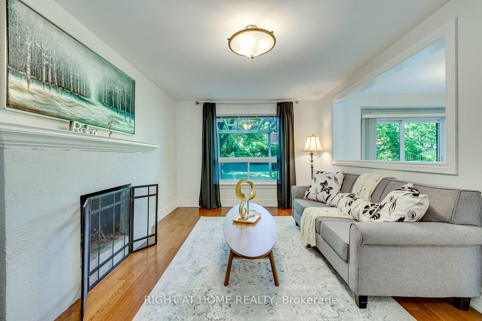 1025 Vanier Drive • Mississauga, ON photo 15
