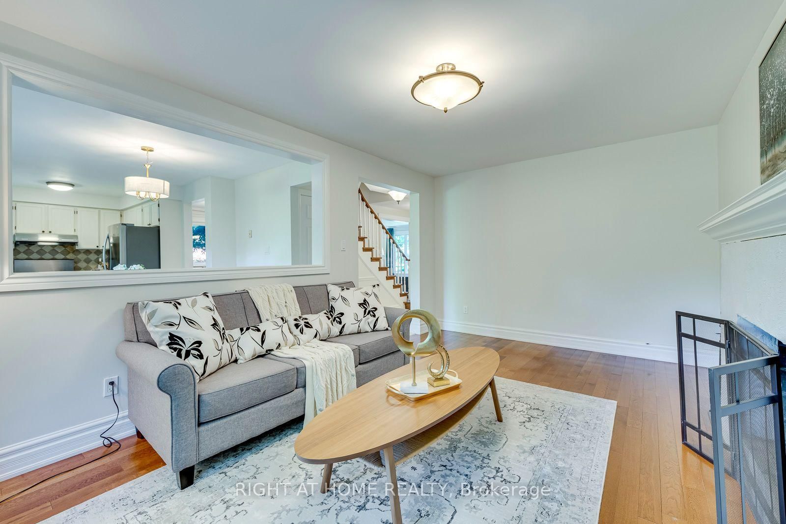 1025 Vanier Drive • Mississauga, ON photo 17