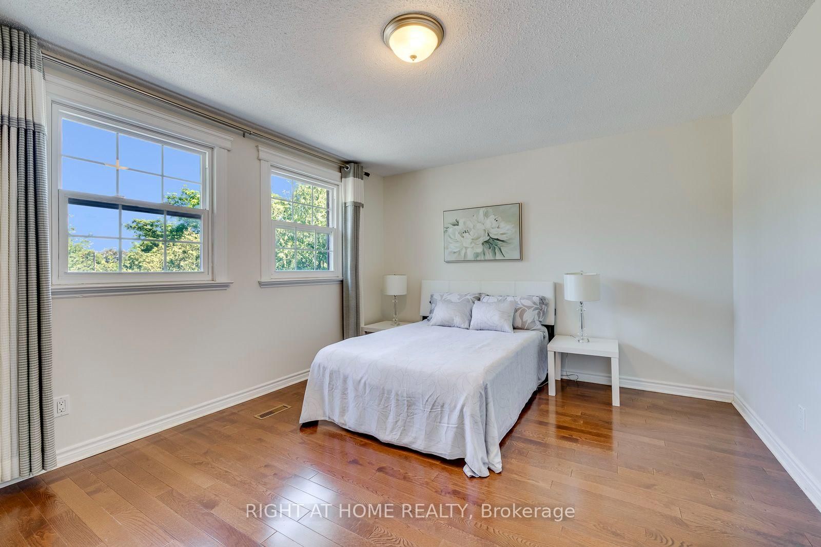 1025 Vanier Drive • Mississauga, ON photo 26