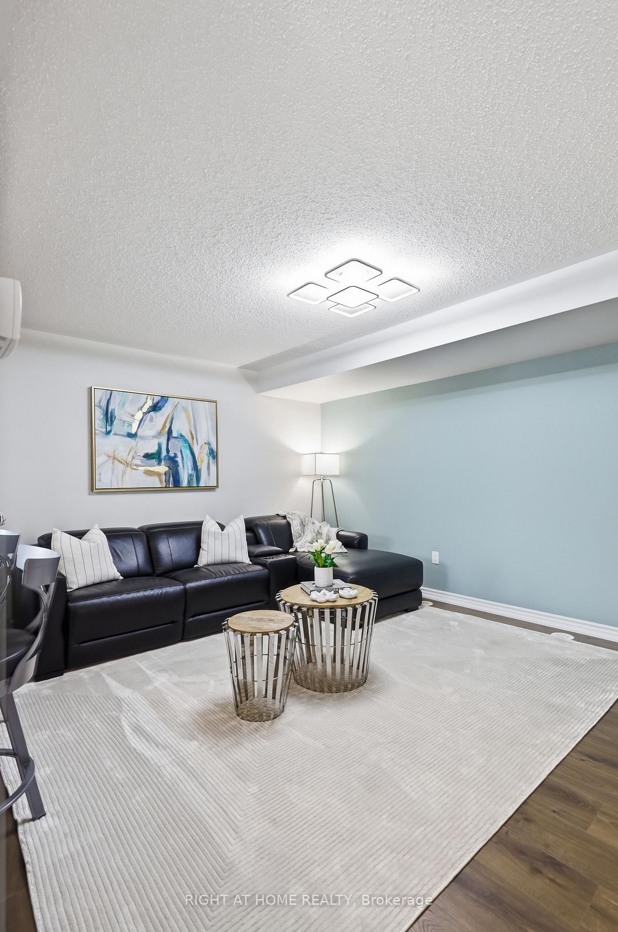 283 Ellen Davidson Drive • Oakville, ON photo 13