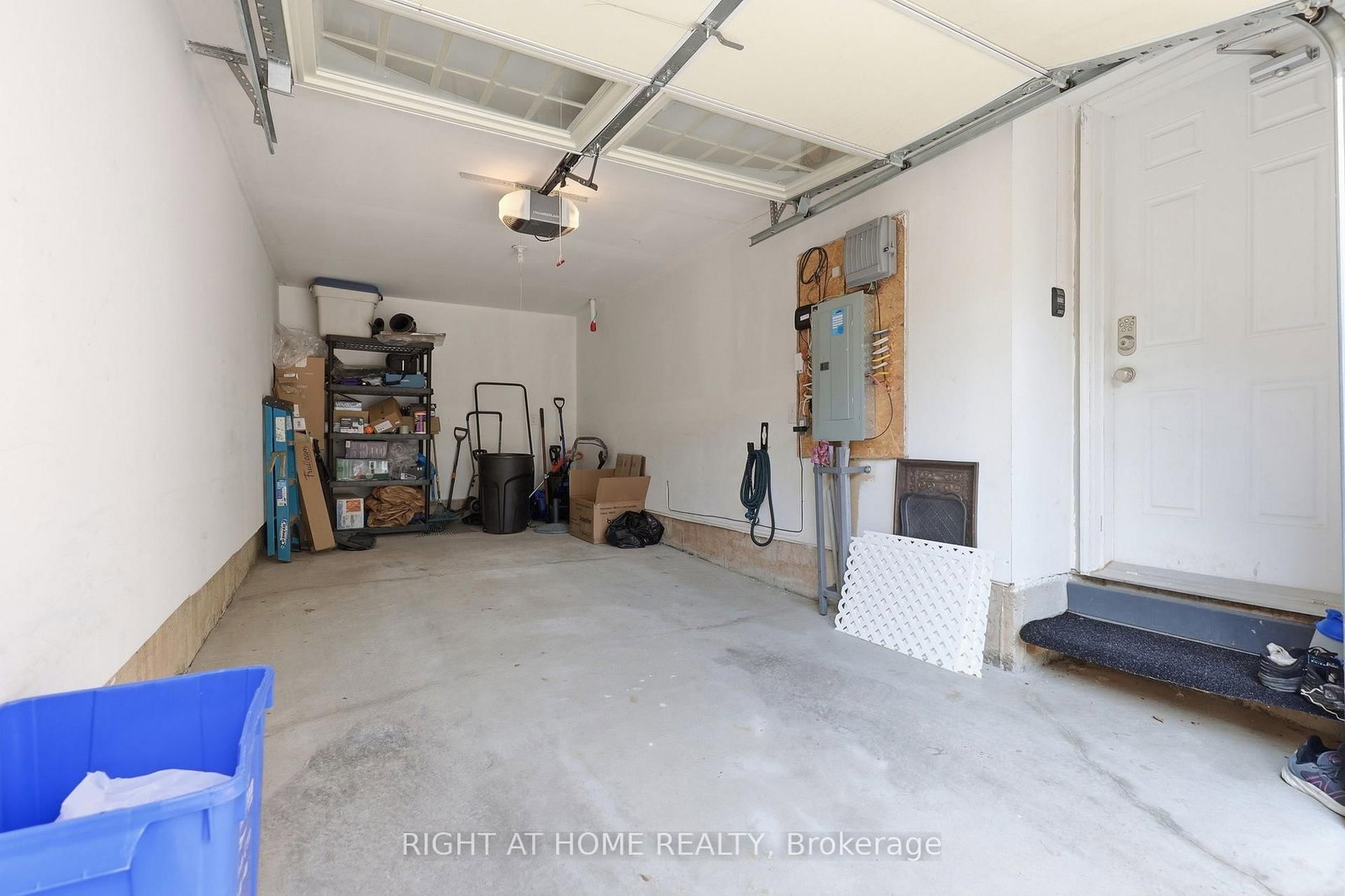 283 Ellen Davidson Drive • Oakville, ON photo 39