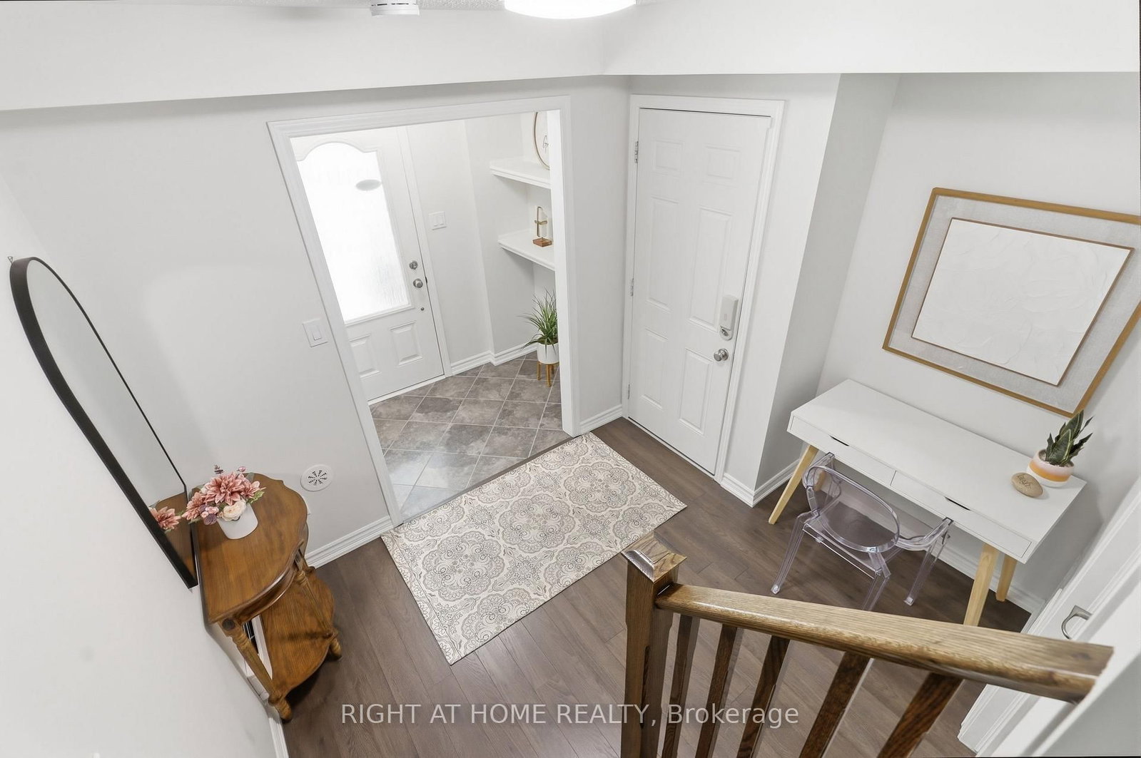 283 Ellen Davidson Drive • Oakville, ON photo 8