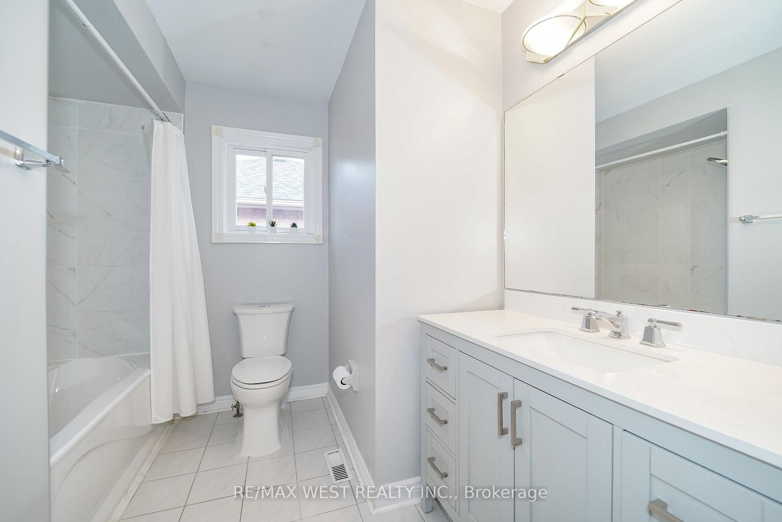 24 Royal Valley Drive • Caledon, ON photo 11