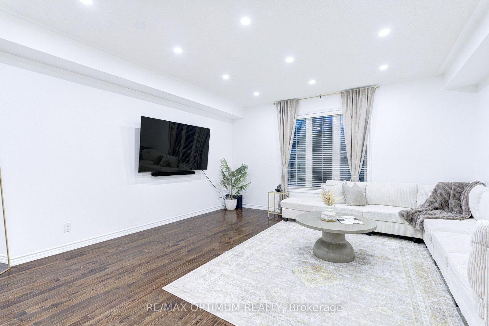 23 Bakewell Street • Brampton, ON photo 6