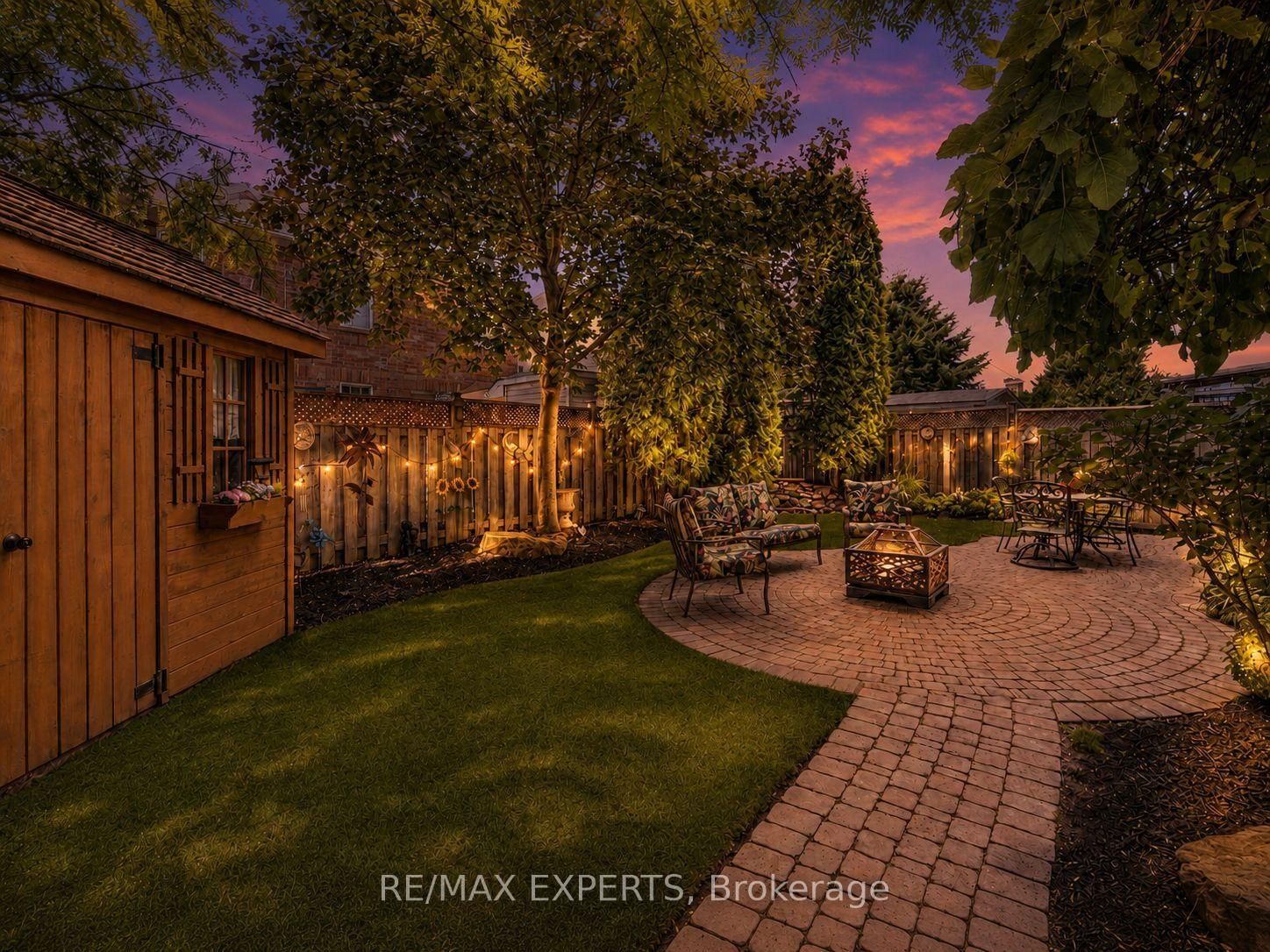 603 Caverhill Crescent • Milton, ON photo 3