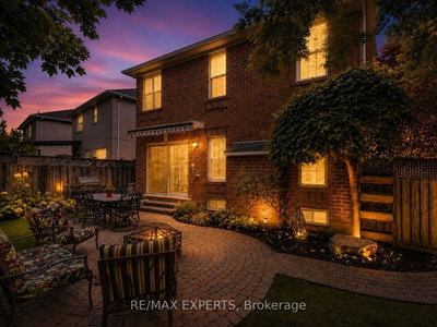603 Caverhill Crescent • Milton, ON photo 4