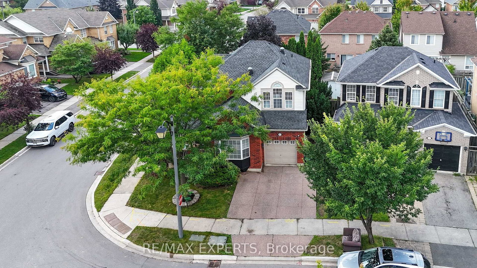 603 Caverhill Crescent • Milton, ON photo 40