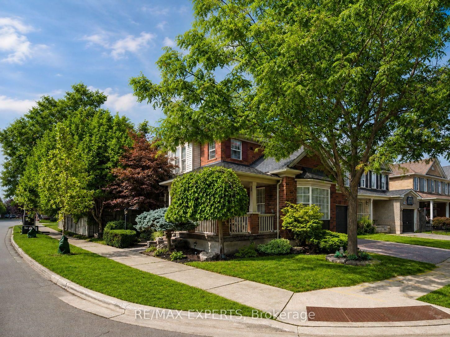 603 Caverhill Crescent • Milton, ON photo 6