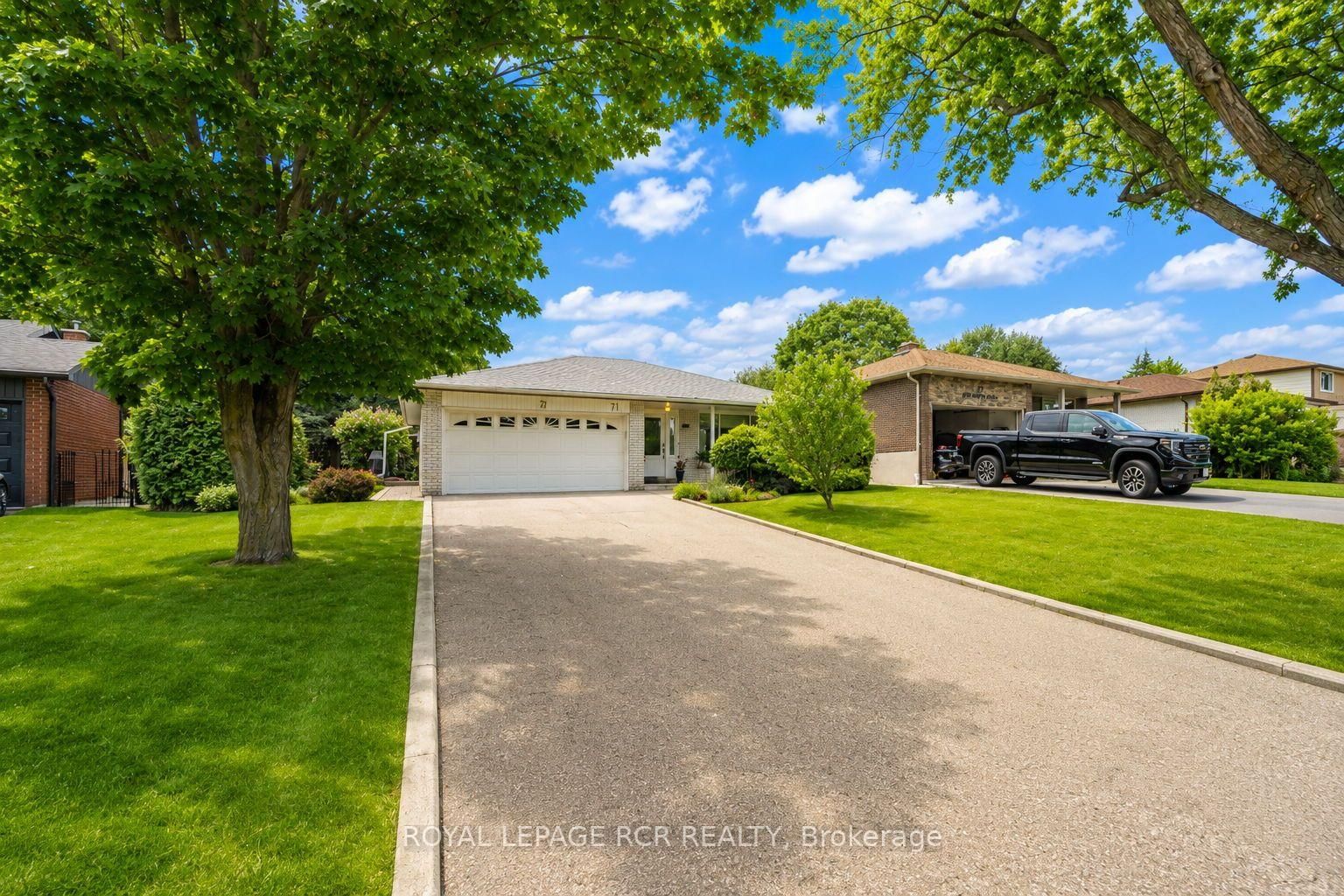 71 Birchview Crescent • Caledon, ON photo 2