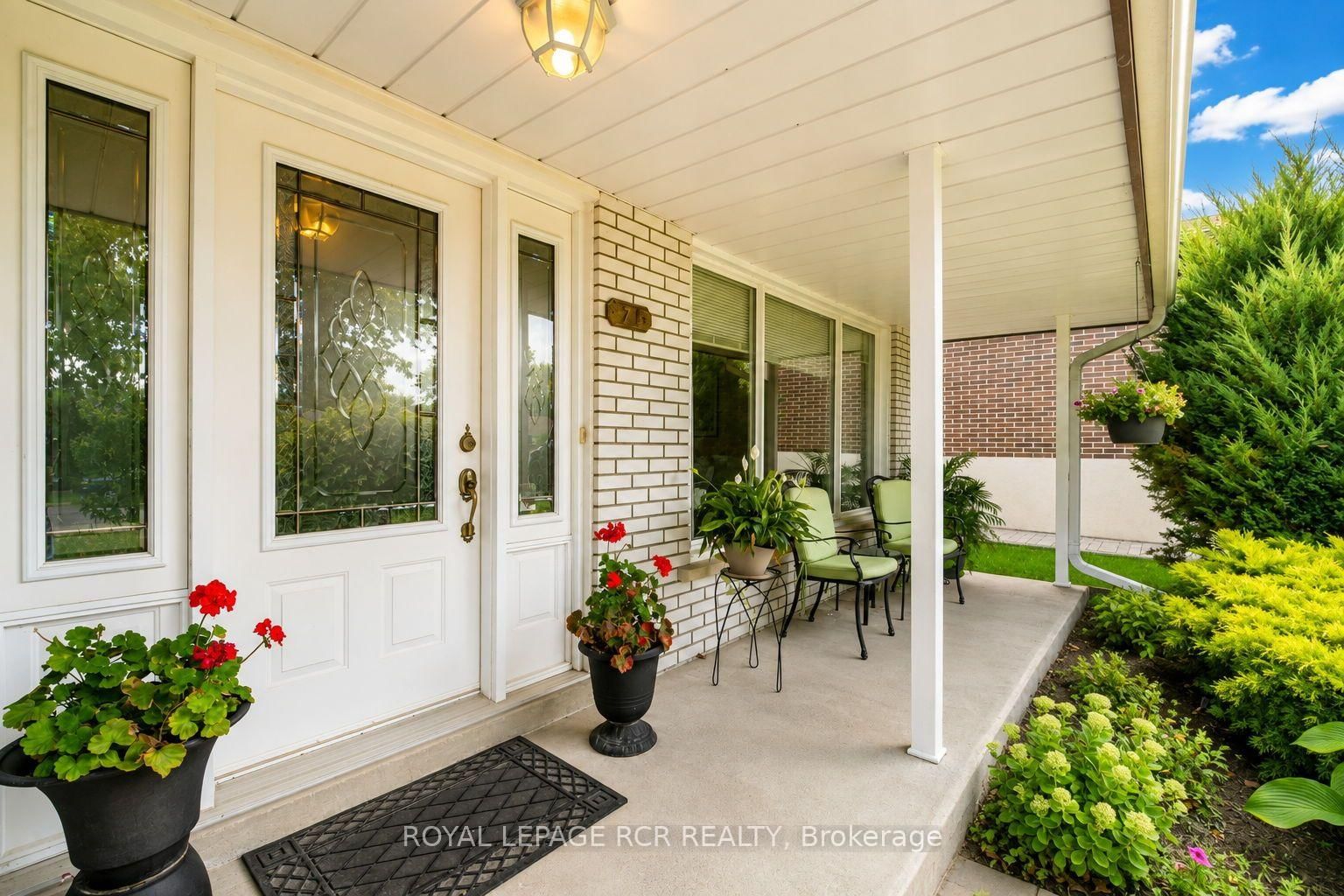 71 Birchview Crescent • Caledon, ON photo 3