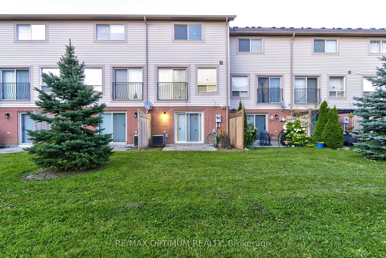 5030 Heatherleigh Avenue • #83 • Mississauga, ON photo 43