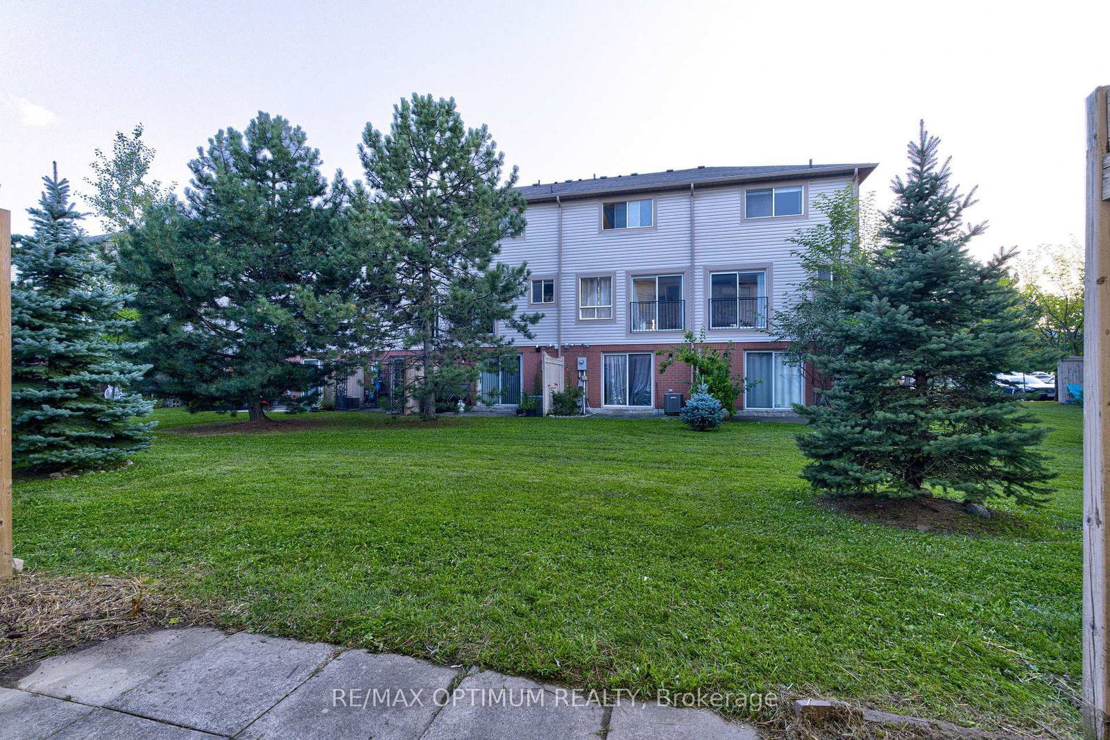 5030 Heatherleigh Avenue • #83 • Mississauga, ON photo 44