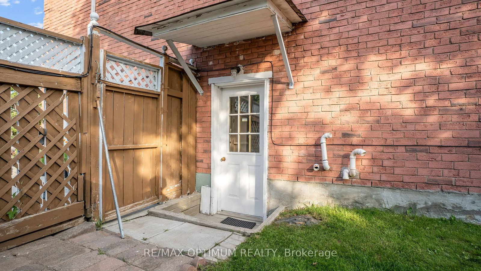 79 Gatesgill Street • Brampton, ON photo 32