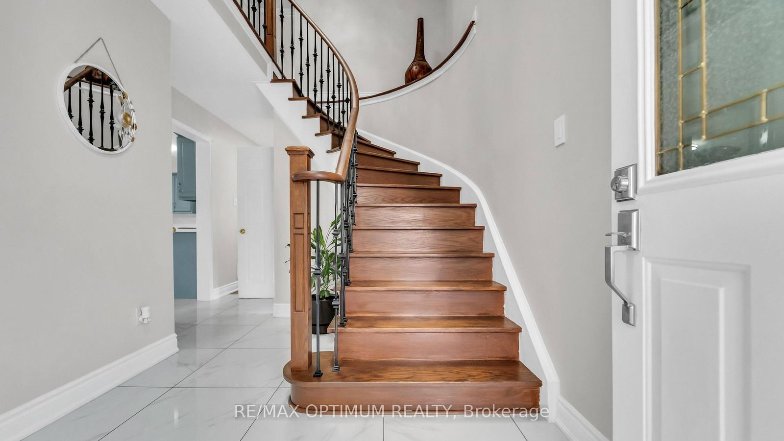 79 Gatesgill Street • Brampton, ON photo 4