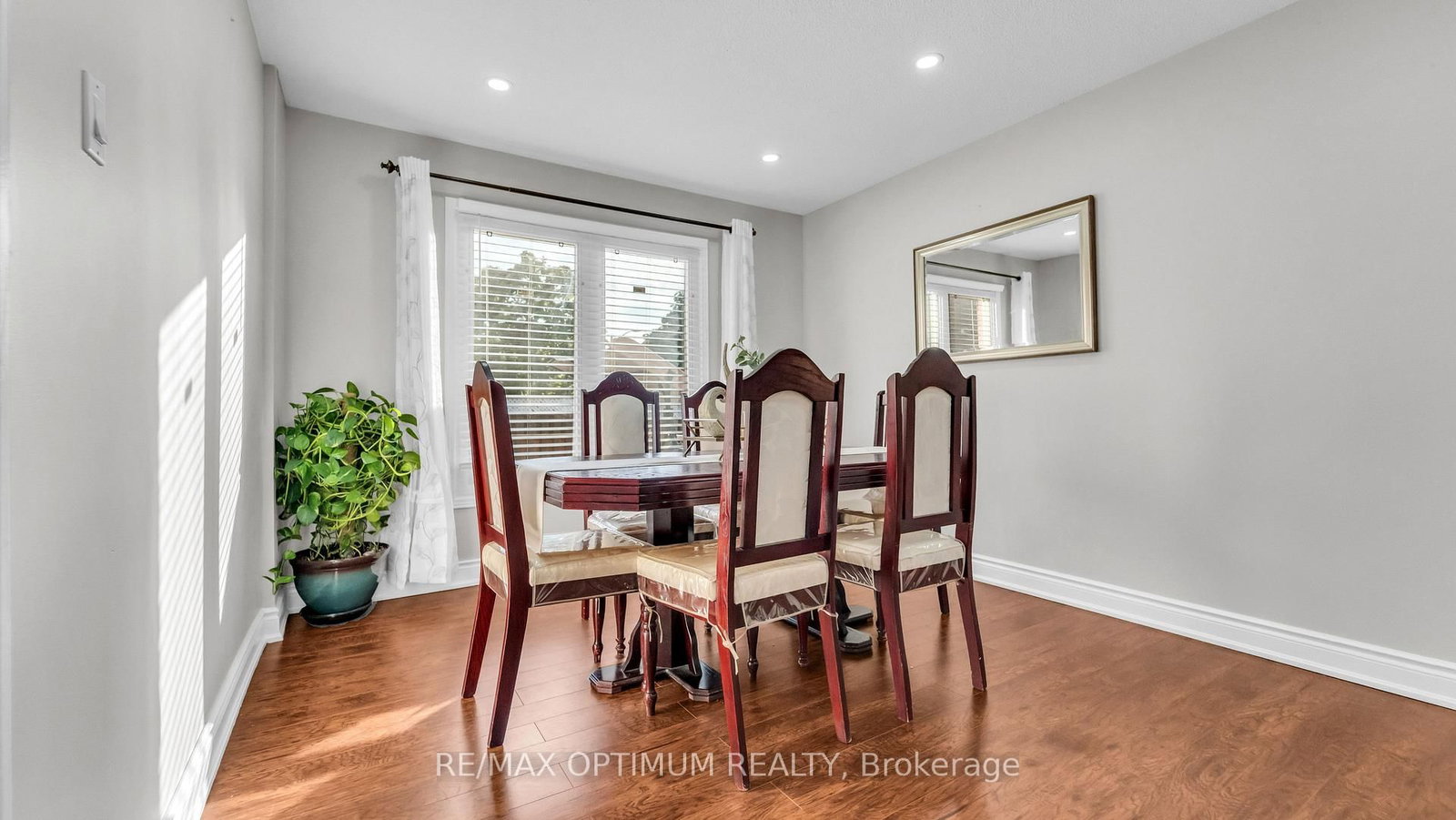 79 Gatesgill Street • Brampton, ON photo 9