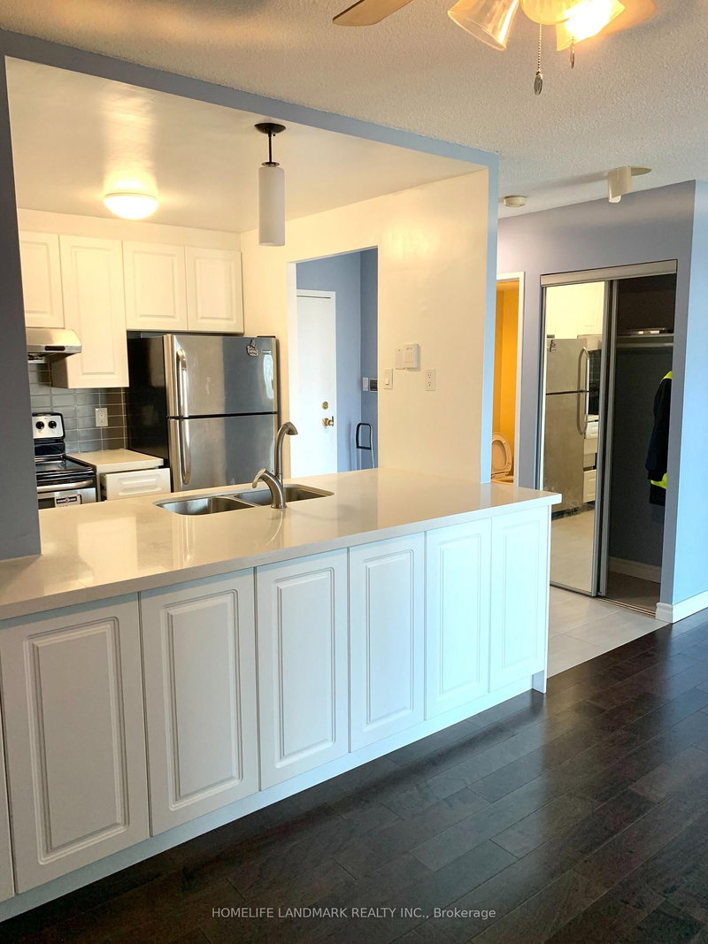 2001 - 265 Enfield Place