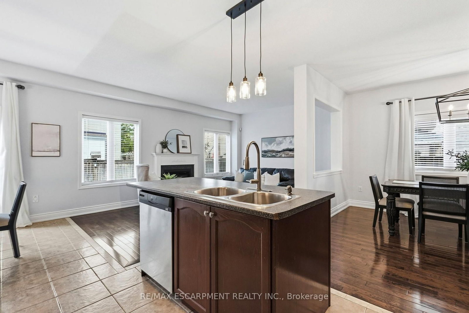 4691 Huffman Road • Burlington, ON photo 13