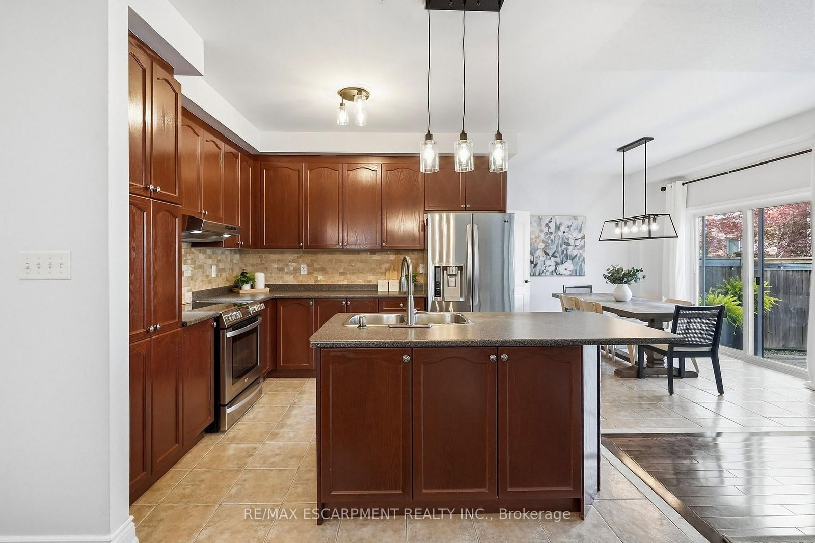 4691 Huffman Road • Burlington, ON photo 14