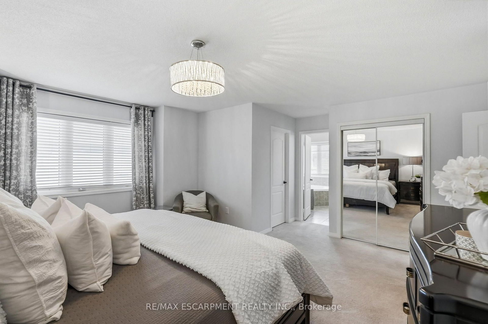4691 Huffman Road • Burlington, ON photo 24
