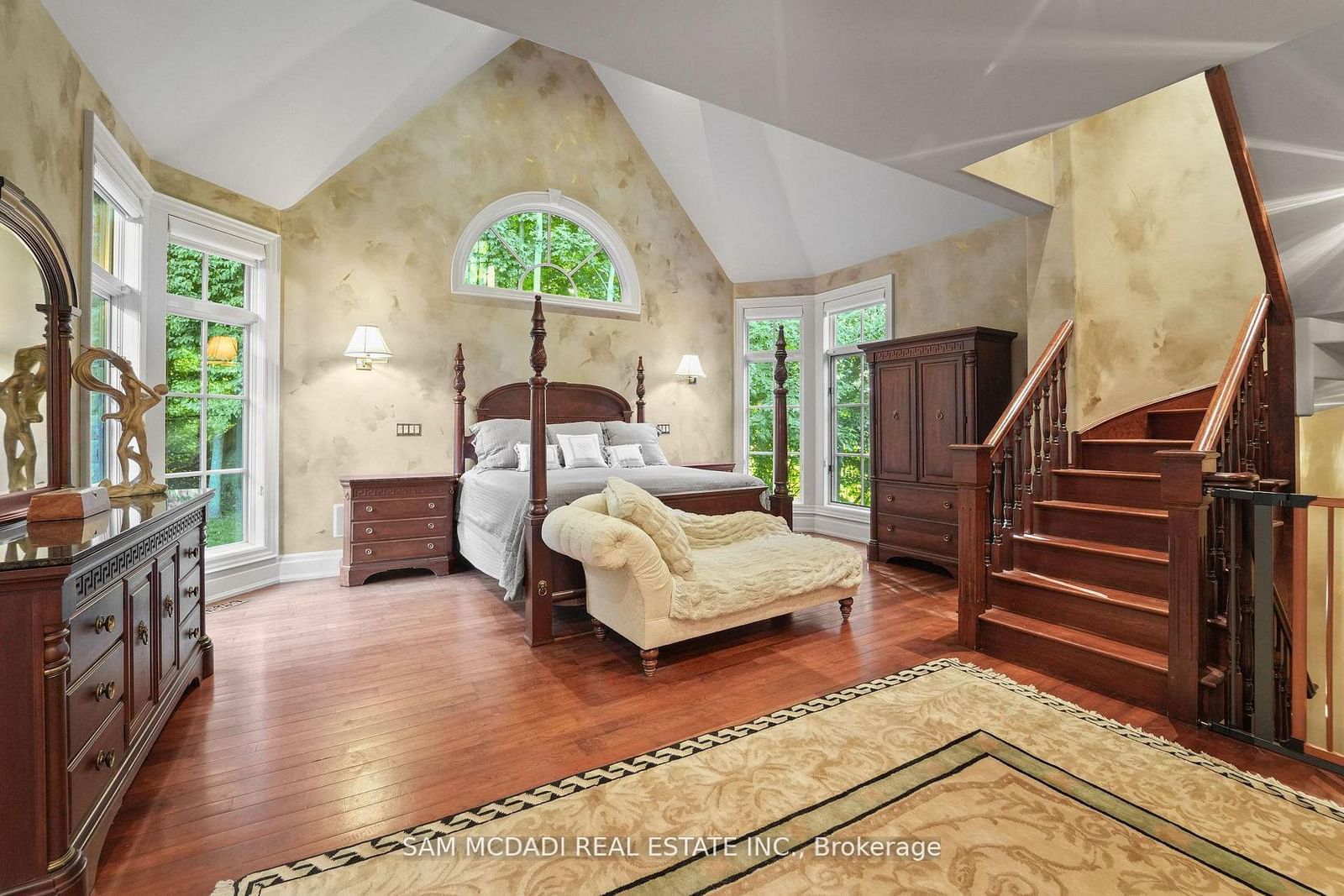 10140 Pineview Trail • Milton, ON photo 22