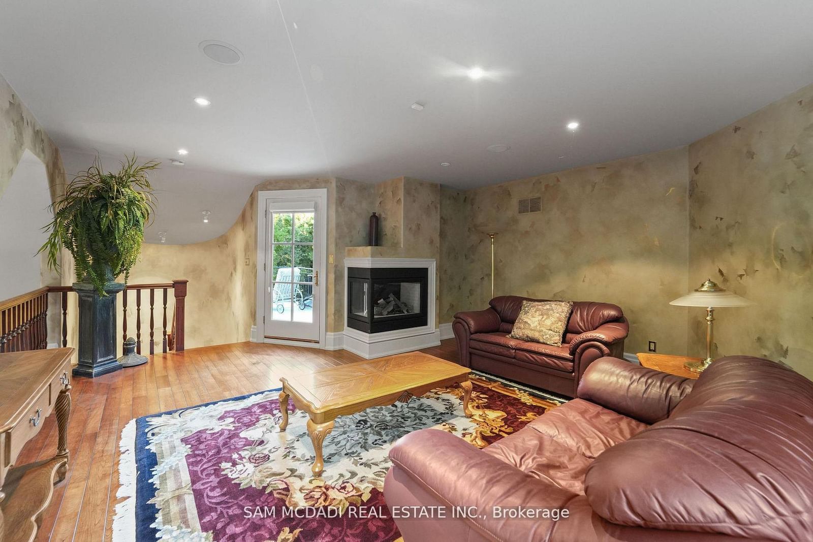 10140 Pineview Trail • Milton, ON photo 23