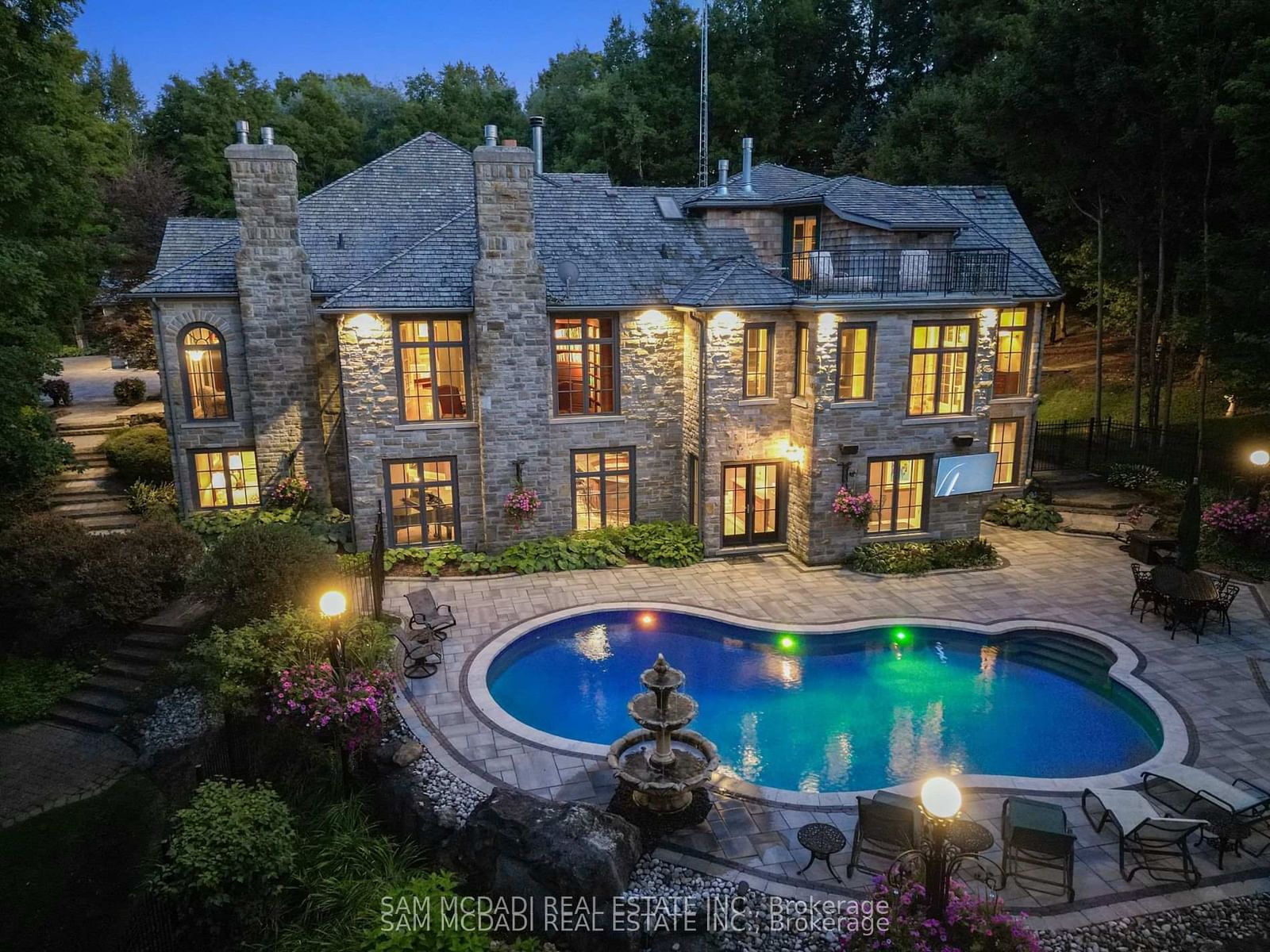 10140 Pineview Trail • Milton, ON photo 44