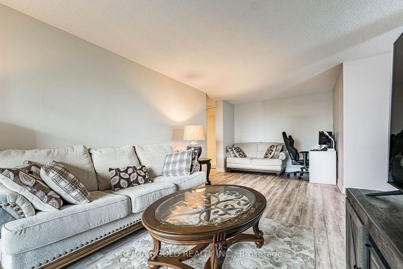 18 Knightsbridge Road • #508 • Brampton, ON photo 17