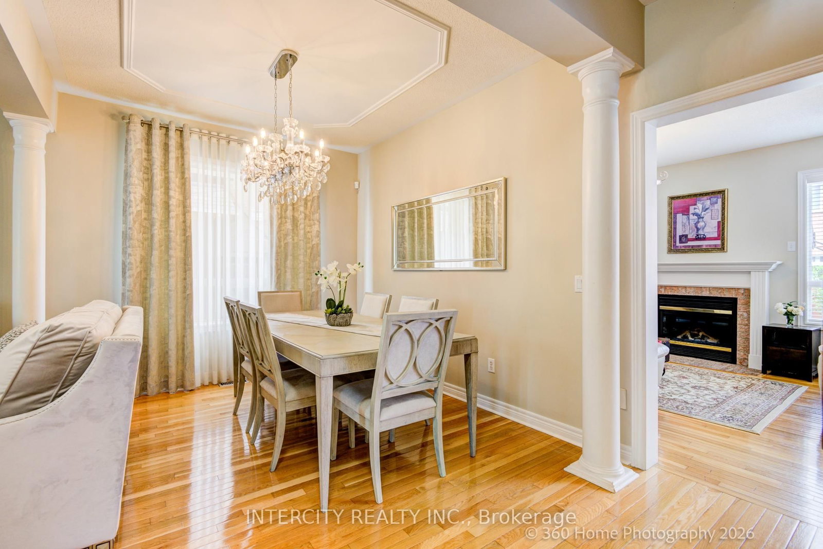 27 Modesto Crescent • Brampton, ON photo 5