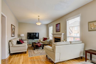 27 Modesto Crescent • Brampton, ON photo 7