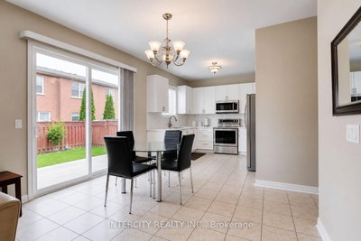 27 Modesto Crescent • Brampton, ON photo 8