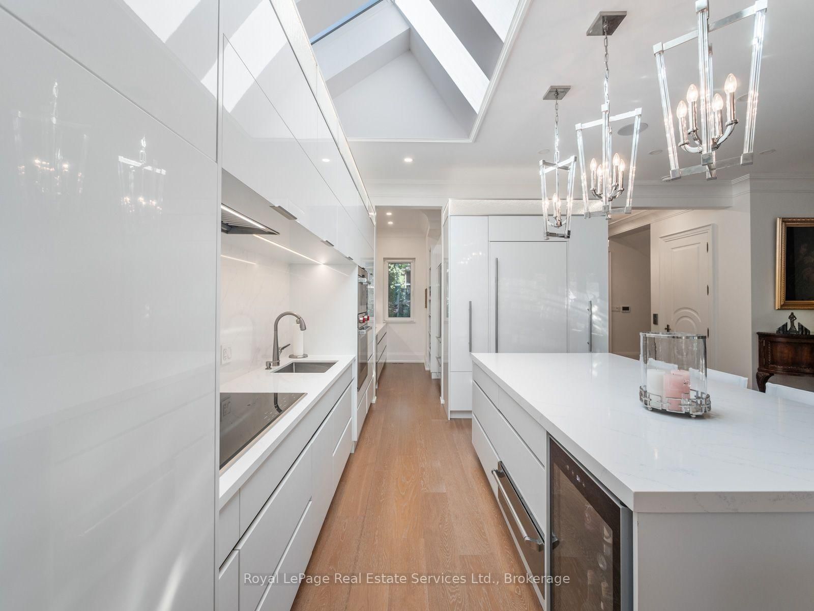 36 Anderson Street • Oakville, ON photo 11