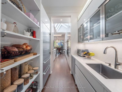 36 Anderson Oakville,ON L6K 1A5 — Photo 12