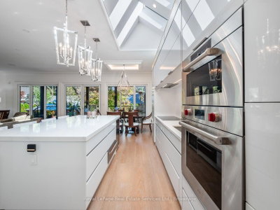 36 Anderson Street • Oakville, ON photo 9