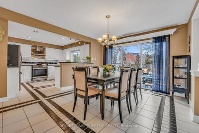 2819 Duncairn Mississauga,ON L5M 5C6 — Photo 11