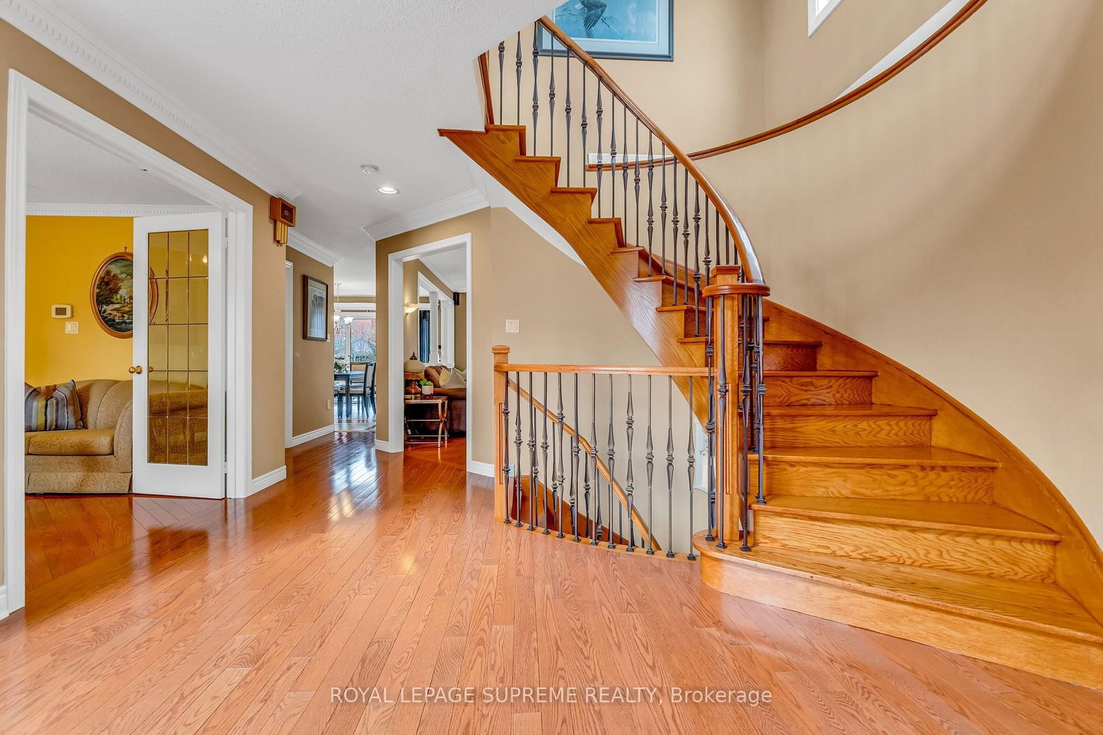 2819 Duncairn Drive • Mississauga, ON photo 3