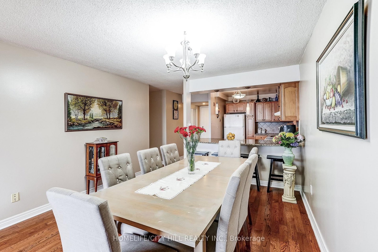 10 Martha Eaton Way • #1508 • Toronto, ON photo 14