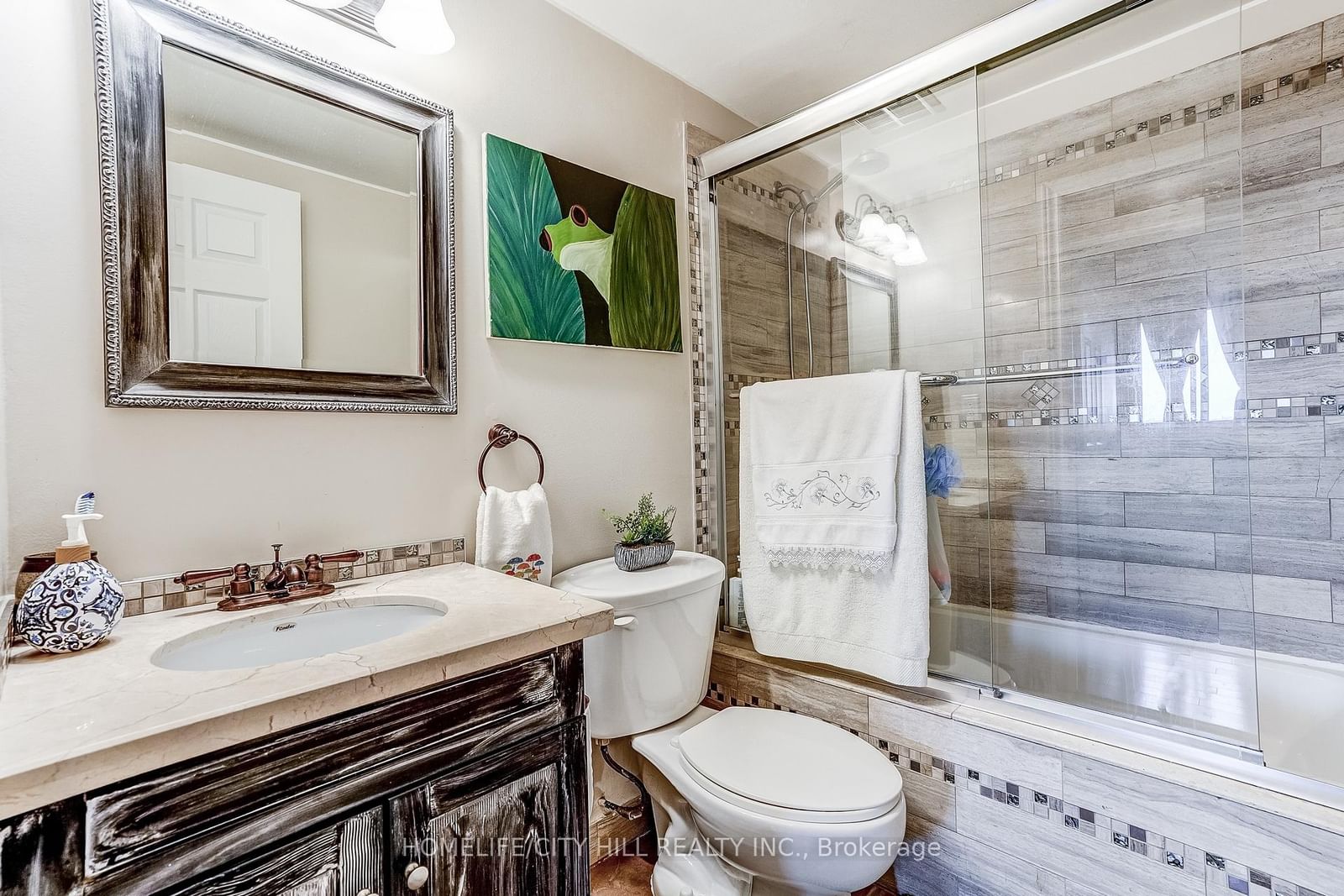 10 Martha Eaton Way • #1508 • Toronto, ON photo 29