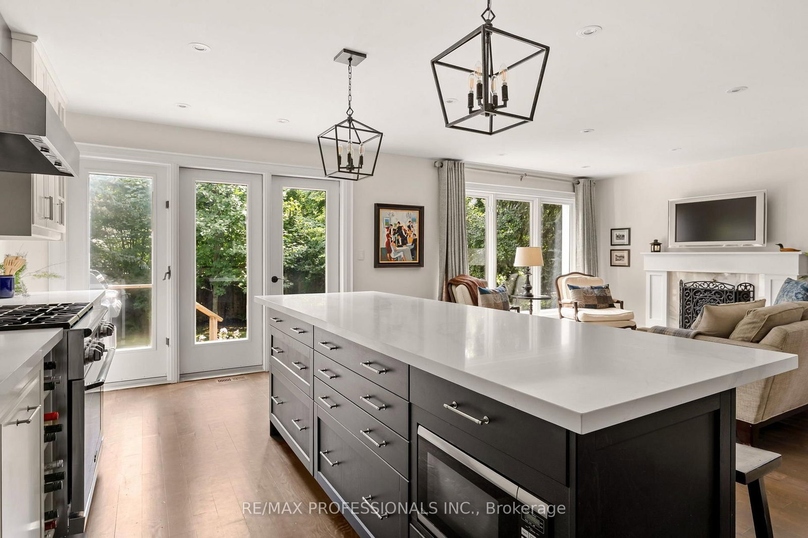 7 Bannon Avenue • Toronto, ON photo 16