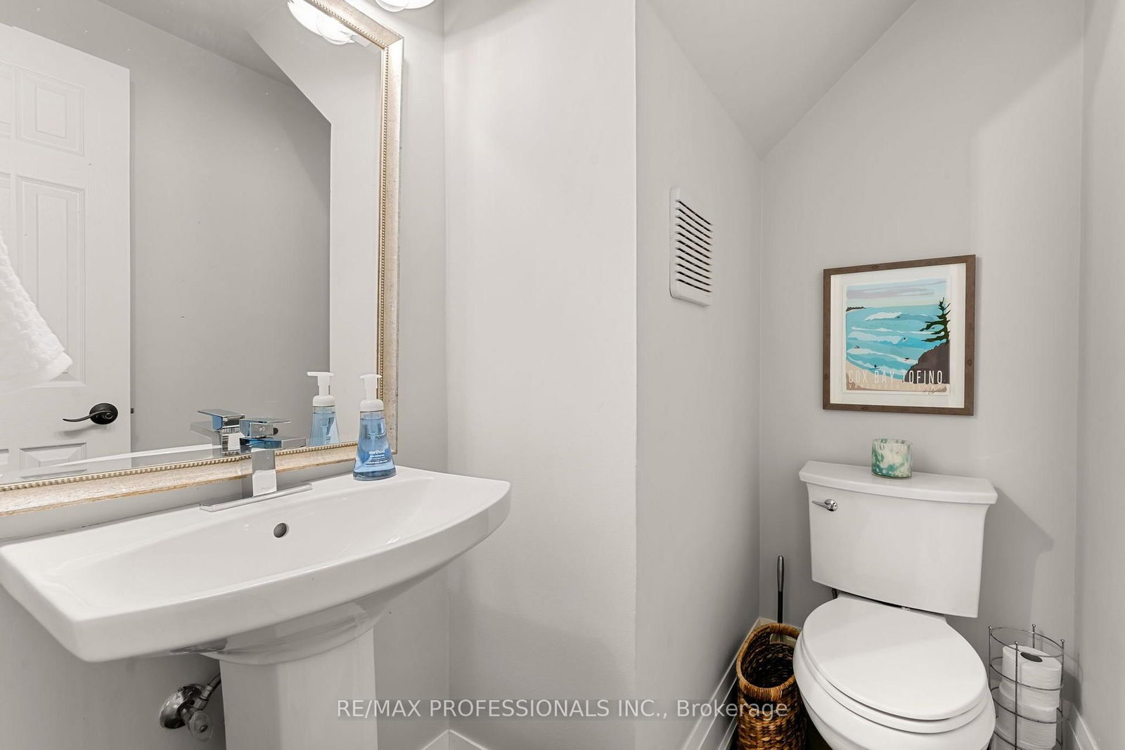 7 Bannon Avenue • Toronto, ON photo 17
