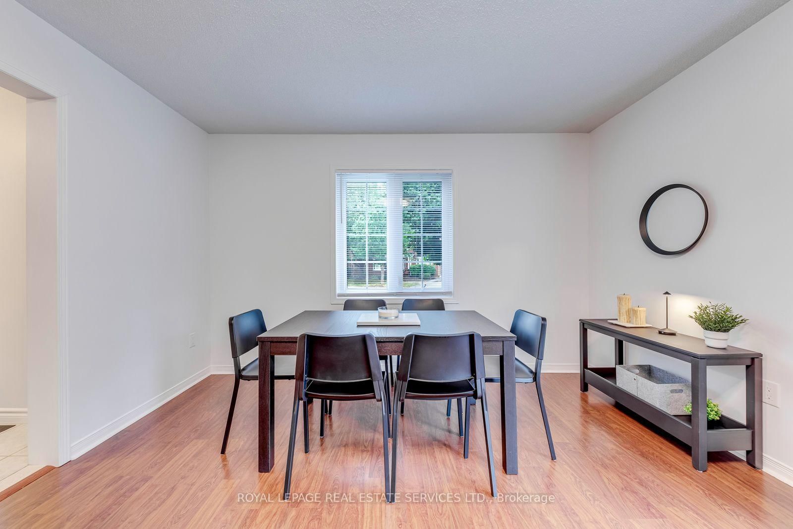 2455 New Wood Drive • Oakville, ON photo 13